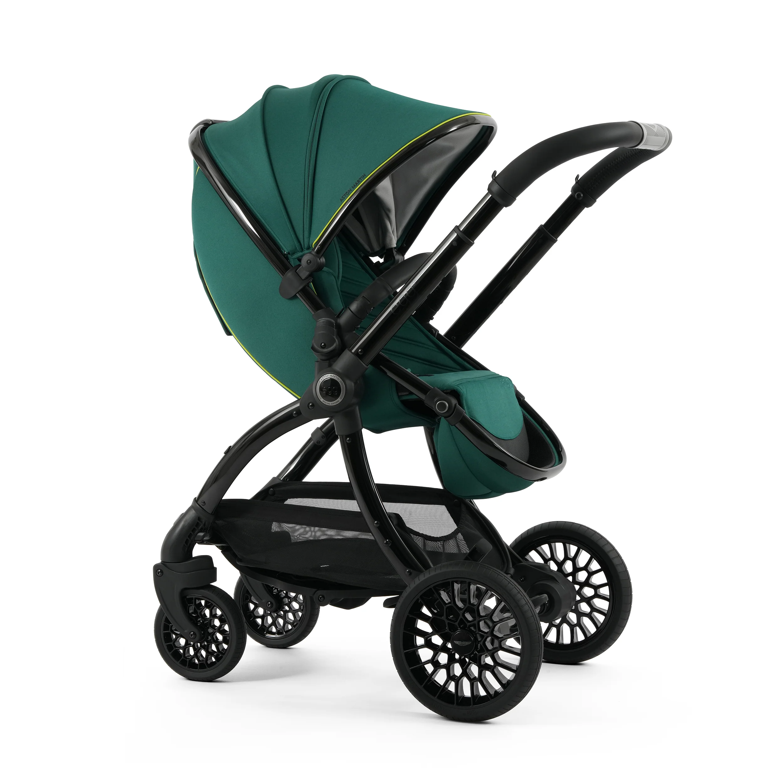 Aston Martin egg3® Package Performance Green - Non UK - Image 20