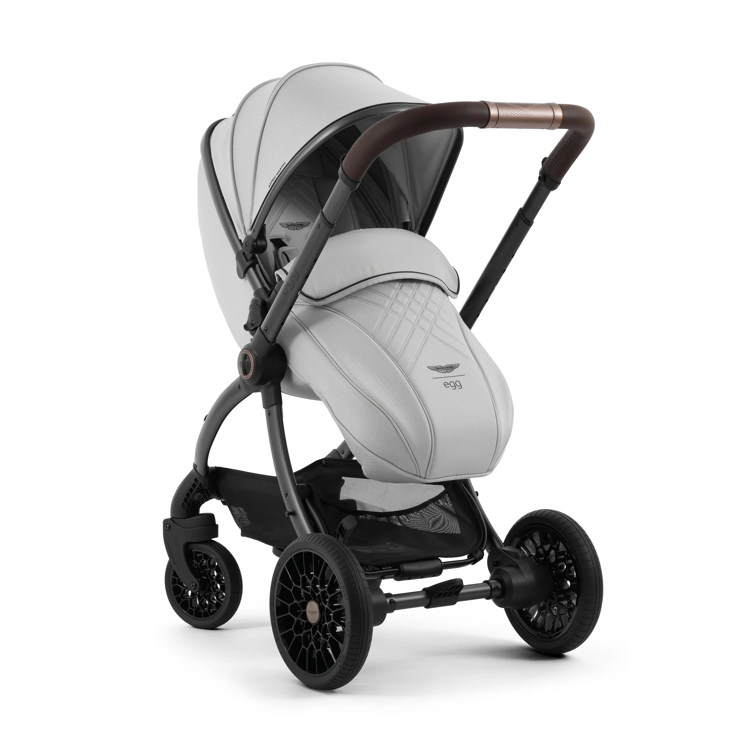 Aston Martin egg3® Package Soft Grey - Non UK - Image 6