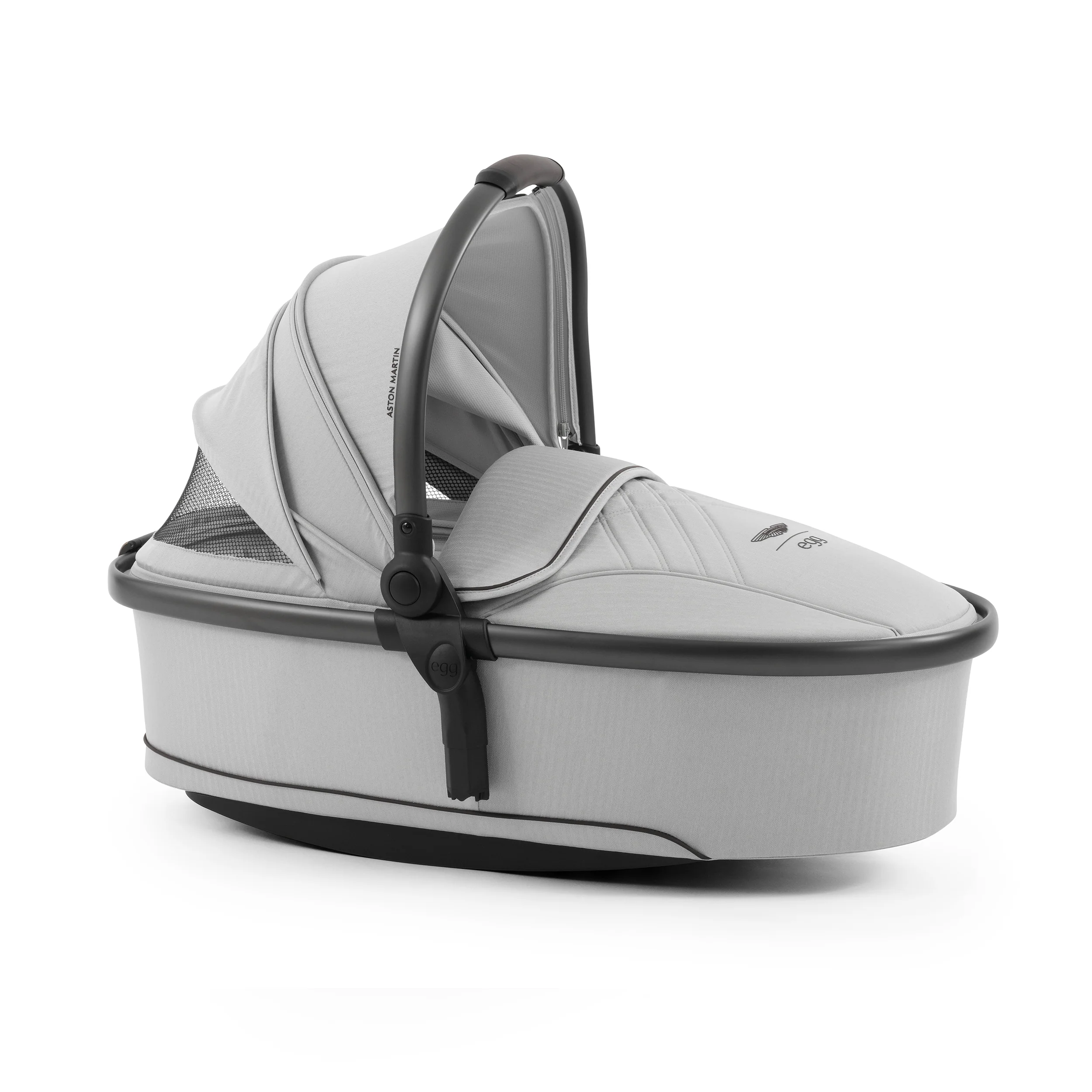 Aston Martin egg3® Package Soft Grey - Non UK - Image 25